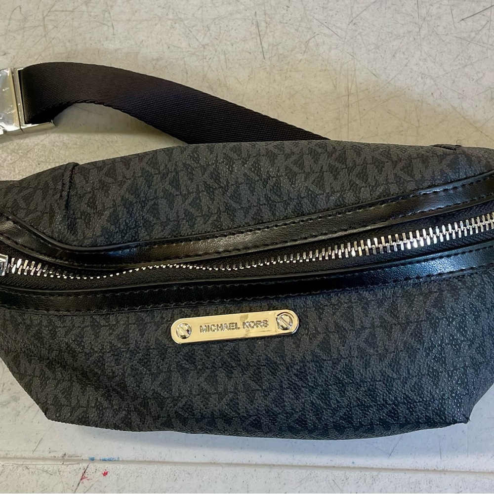 $NWT Michael Kors Black Men's Bag